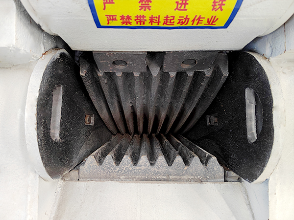 顎式破碎機(jī)價格