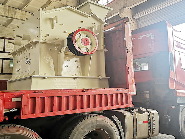 鵝卵石制砂機(jī)