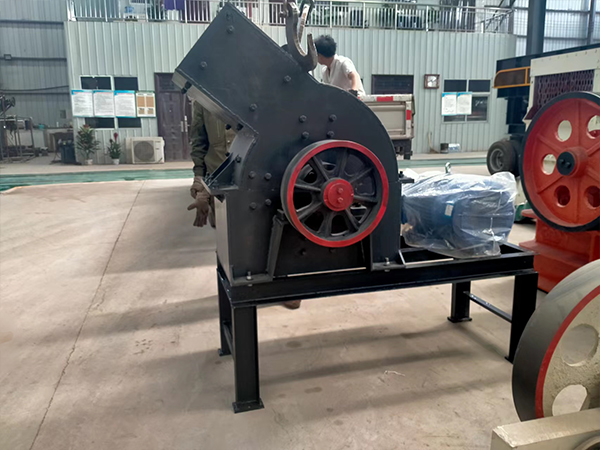 破碎石灰用什么破碎機設(shè)備好？