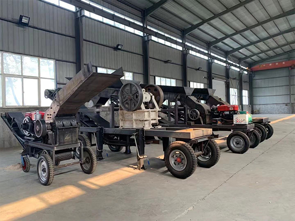 移動(dòng)顎式破碎站